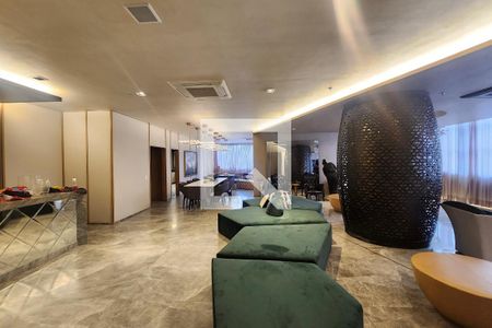 Apartamento à venda com 181m², 3 quartos e 1 vagaÁrea comum