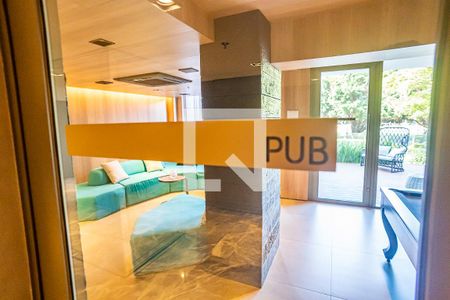 Apartamento à venda com 146m², 3 quartos e 1 vaga Apartamento à venda com 146m², 3 quartos e 1 vagaÁrea comum