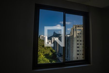 Apartamento à venda com 146m², 3 quartos e 1 vaga Apartamento à venda com 146m², 3 quartos e 1 vagaQuarto 3 suite vista da janela