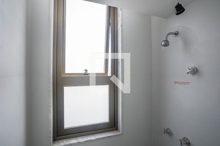 Apartamento à venda com 146m², 3 quartos e 1 vaga Apartamento à venda com 146m², 3 quartos e 1 vagaÁrea de Serviço - Banheiro