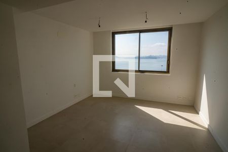 Apartamento à venda com 146m², 3 quartos e 1 vaga Apartamento à venda com 146m², 3 quartos e 1 vagaQuarto 1 suite