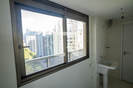 Apartamento à venda com 146m², 3 quartos e 1 vaga Apartamento à venda com 146m², 3 quartos e 1 vagaÁrea de Serviço