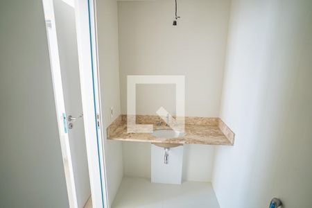 Apartamento à venda com 146m², 3 quartos e 1 vaga Apartamento à venda com 146m², 3 quartos e 1 vagaQuarto 2 suite - banheiro