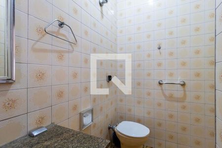 Casa à venda com 125m², 2 quartos e 2 vagas Casa à venda com 125m², 2 quartos e 2 vagasBanheiro