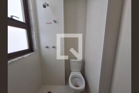 Apartamento à venda com 181m², 4 quartos e 1 vaga Apartamento à venda com 181m², 4 quartos e 1 vagaBanheiro de serviço