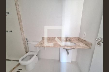 Apartamento à venda com 181m², 4 quartos e 1 vaga Apartamento à venda com 181m², 4 quartos e 1 vagaBanheiro da suíte 1