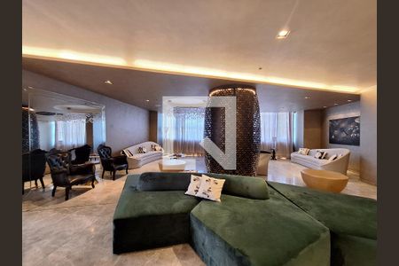 Apartamento à venda com 181m², 4 quartos e 1 vaga Apartamento à venda com 181m², 4 quartos e 1 vagaÁrea comum