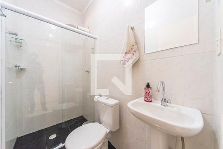 Casa à venda com 107m², 3 quartos e 2 vagas Casa à venda com 107m², 3 quartos e 2 vagasBanheiro Social