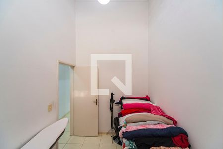 Casa à venda com 107m², 3 quartos e 2 vagas Casa à venda com 107m², 3 quartos e 2 vagasQuarto 2