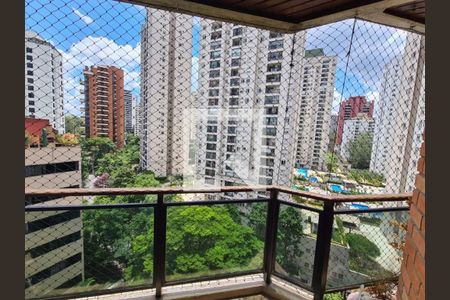 Apartamento à venda com 198m², 4 quartos e 3 vagas