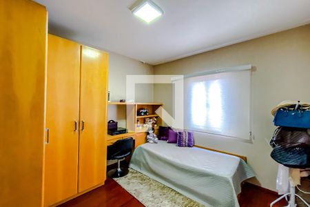 Casa à venda com 237m², 3 quartos e 4 vagasQuarto 3