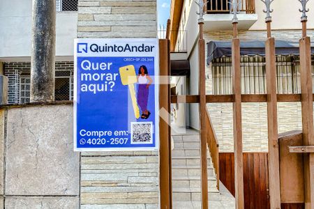 Casa à venda com 237m², 3 quartos e 4 vagasPlaquinha