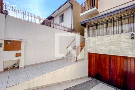 Casa à venda com 237m², 3 quartos e 4 vagasEntrada