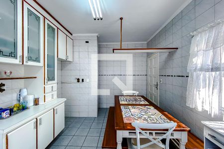 Casa à venda com 237m², 3 quartos e 4 vagasCozinha