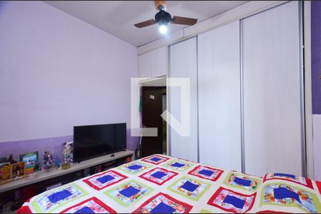 Casa à venda com 286m², 5 quartos e 2 vagasQuarto 2