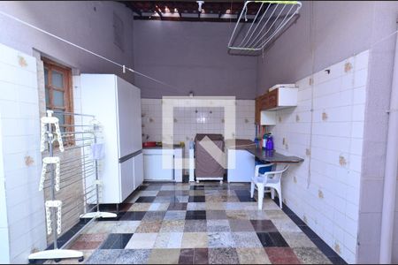 Casa à venda com 286m², 5 quartos e 2 vagasÁrea serviço