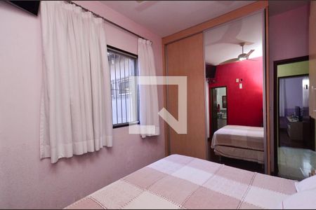 Casa à venda com 286m², 5 quartos e 2 vagasSuite