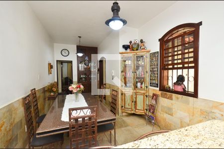Casa à venda com 286m², 5 quartos e 2 vagasSala de jabtar