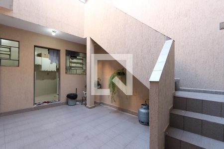 Casa à venda com 100m², 3 quartos e 1 vagaQuintal