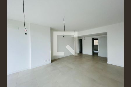 Apartamento à venda com 155m², 3 quartos e 1 vagaSala