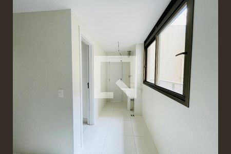 Apartamento à venda com 155m², 3 quartos e 1 vagaÁrea de Serviço