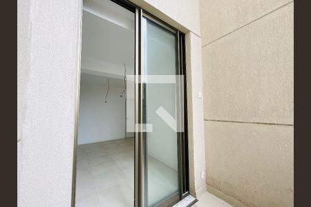 Apartamento à venda com 155m², 3 quartos e 1 vagaVaranda Quarto Suíte 1