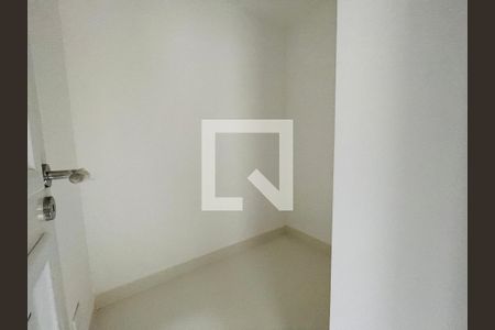 Apartamento à venda com 155m², 3 quartos e 1 vagaBanheiro de Serviço