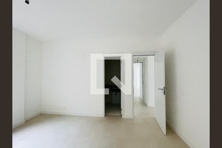 Apartamento à venda com 155m², 3 quartos e 1 vagaQuarto Suíte 2