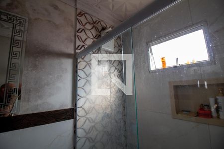 Casa à venda com 108m², 3 quartos e 2 vagasBanheiro da Suíte