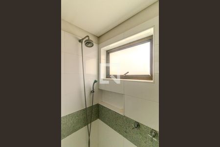 Apartamento à venda com 300m², 3 quartos e 4 vagasBanheiro da Suíte 1