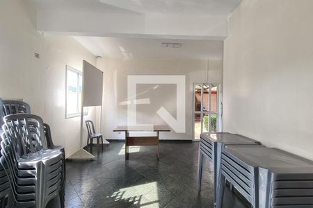 Apartamento à venda com 63m², 2 quartos e 1 vaga Apartamento à venda com 63m², 2 quartos e 1 vagaÁrea comum - Salão de festas