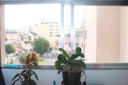 Apartamento à venda com 69m², 2 quartos e 1 vagaÁrea de Serviço