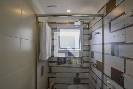 Apartamento à venda com 120m², 2 quartos e 3 vagasBanheiro da Suíte 2