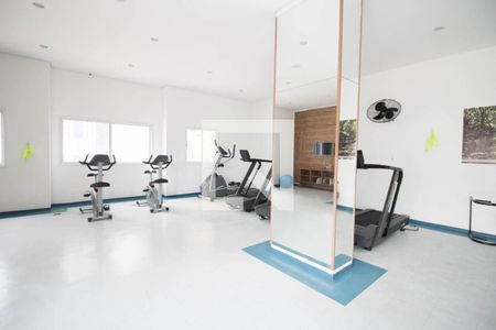 Apartamento à venda com 120m², 2 quartos e 3 vagas Apartamento à venda com 120m², 2 quartos e 3 vagasÁrea comum - Academia