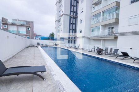 Apartamento à venda com 120m², 2 quartos e 3 vagas Apartamento à venda com 120m², 2 quartos e 3 vagasÁrea comum - Piscina