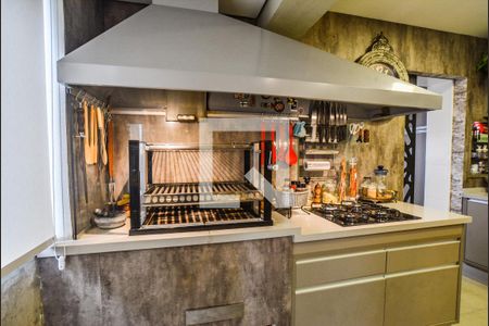 Apartamento à venda com 120m², 2 quartos e 3 vagasCozinha