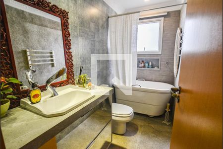 Apartamento à venda com 120m², 2 quartos e 3 vagasLavabo