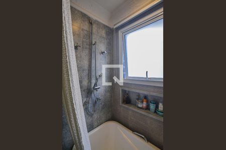 Apartamento à venda com 120m², 2 quartos e 3 vagasLavabo