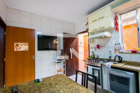 Casa à venda com 177m², 2 quartos e 3 vagas Casa à venda com 177m², 2 quartos e 3 vagasCozinha