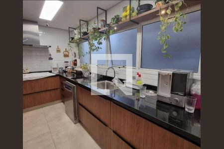 Apartamento à venda com 238m², 3 quartos e 4 vagas