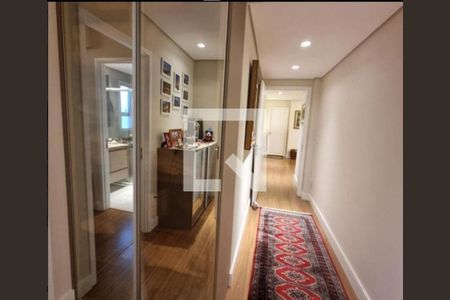 Apartamento à venda com 238m², 3 quartos e 4 vagas