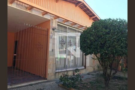 Casa à venda com 153m², 4 quartos e 3 vagas