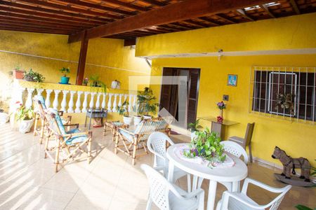 Casa à venda com 120m², 3 quartos e 3 vagasVaranda