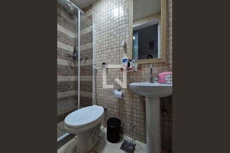 Apartamento à venda com 68m², 2 quartos e 1 vagaBanheiro