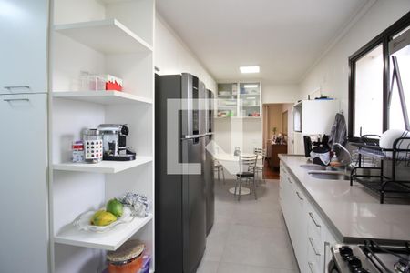 Apartamento à venda com 158m², 3 quartos e 2 vagas Apartamento à venda com 158m², 3 quartos e 2 vagasCozinha