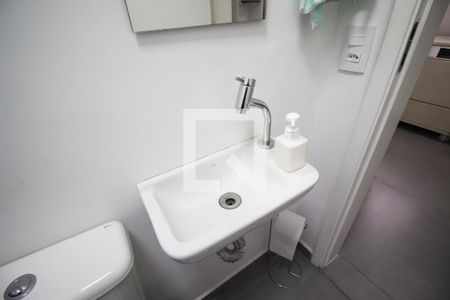 Apartamento à venda com 158m², 3 quartos e 2 vagas Apartamento à venda com 158m², 3 quartos e 2 vagasBanheiro de serviço