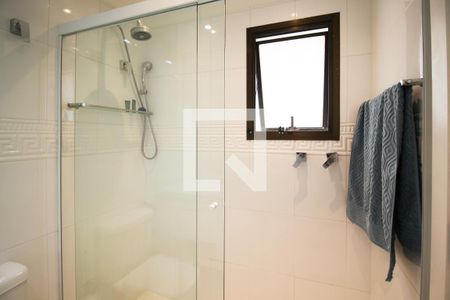 Apartamento à venda com 158m², 3 quartos e 2 vagas Apartamento à venda com 158m², 3 quartos e 2 vagasBanheiro da Suíte 2