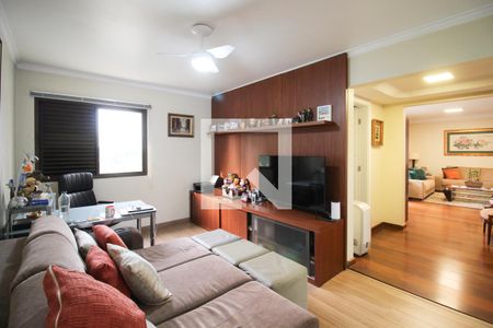 Apartamento à venda com 158m², 3 quartos e 2 vagas Apartamento à venda com 158m², 3 quartos e 2 vagasSala de TV