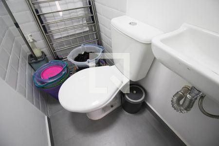 Apartamento à venda com 158m², 3 quartos e 2 vagas Apartamento à venda com 158m², 3 quartos e 2 vagasBanheiro de serviço