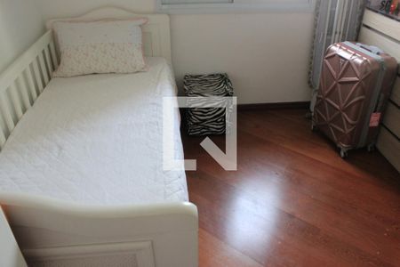 Casa à venda com 270m², 3 quartos e 4 vagasSuíte 2